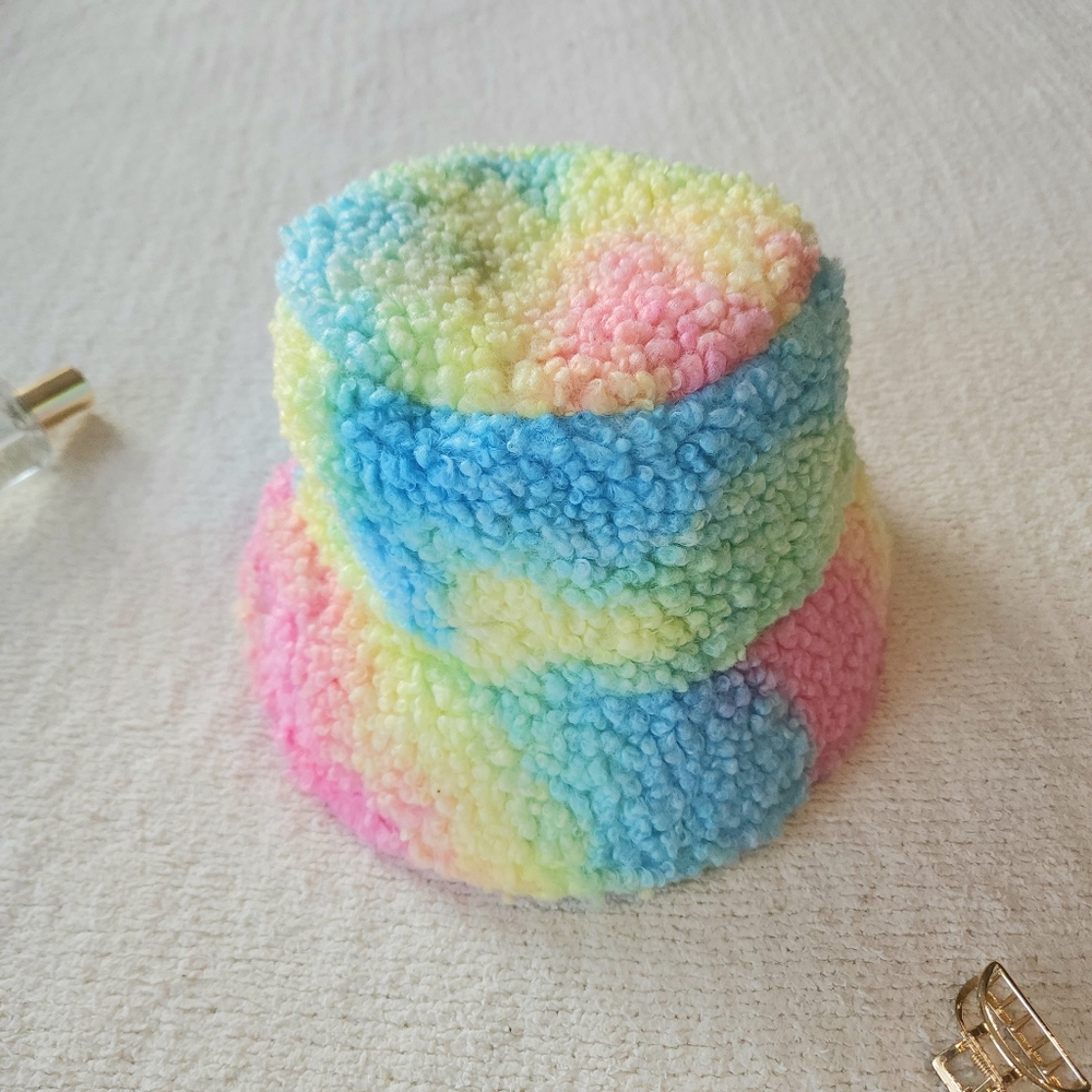 Rainbow Tie Dye Fluffy Bucket Hat